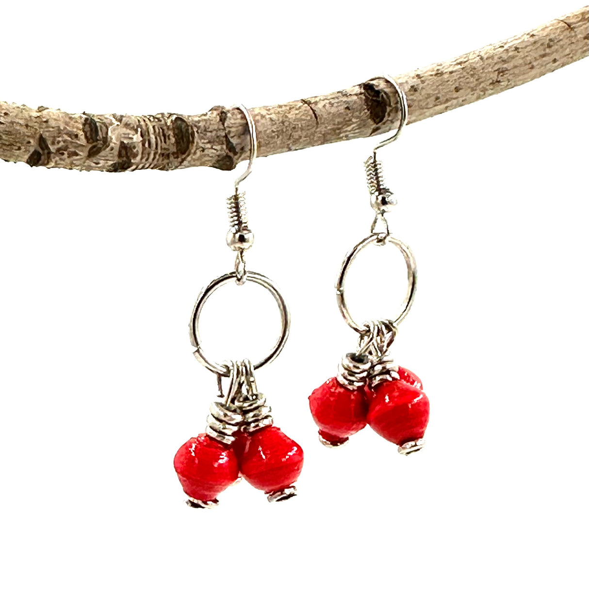 Ekitinisa Paper Bead Earrings