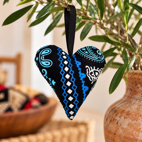 Omutima Heart Ornament