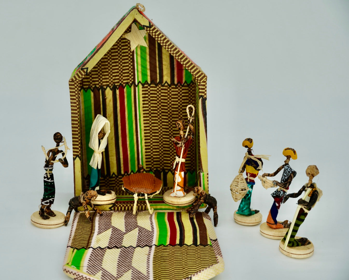 Ugandan Banana Fiber Nativity